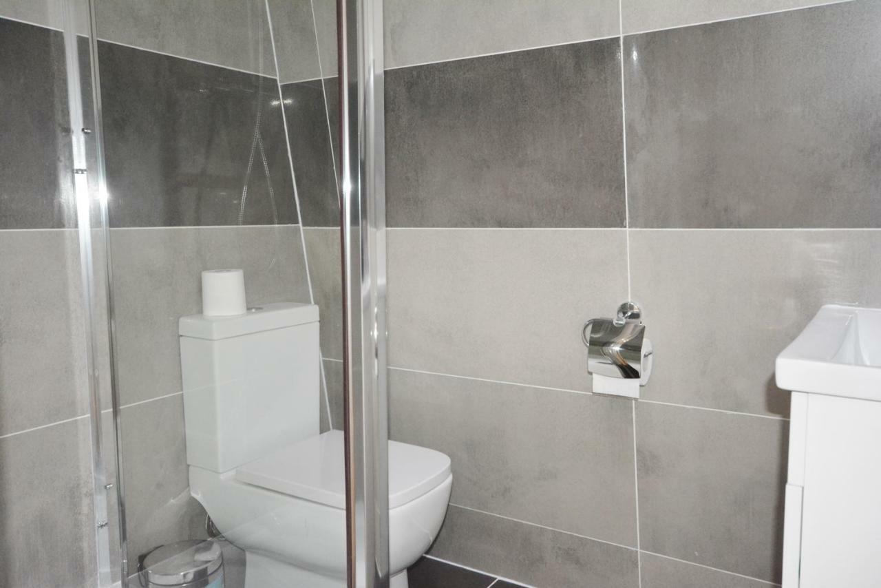 London Modern 4 Bedroom Apartment Luaran gambar