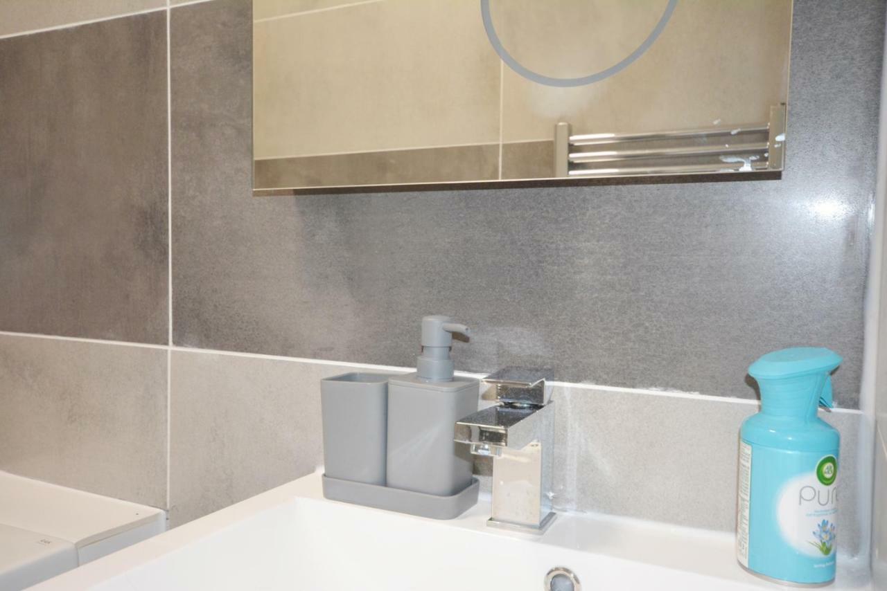 London Modern 4 Bedroom Apartment Luaran gambar