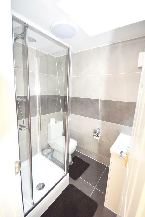 London Modern 4 Bedroom Apartment Luaran gambar