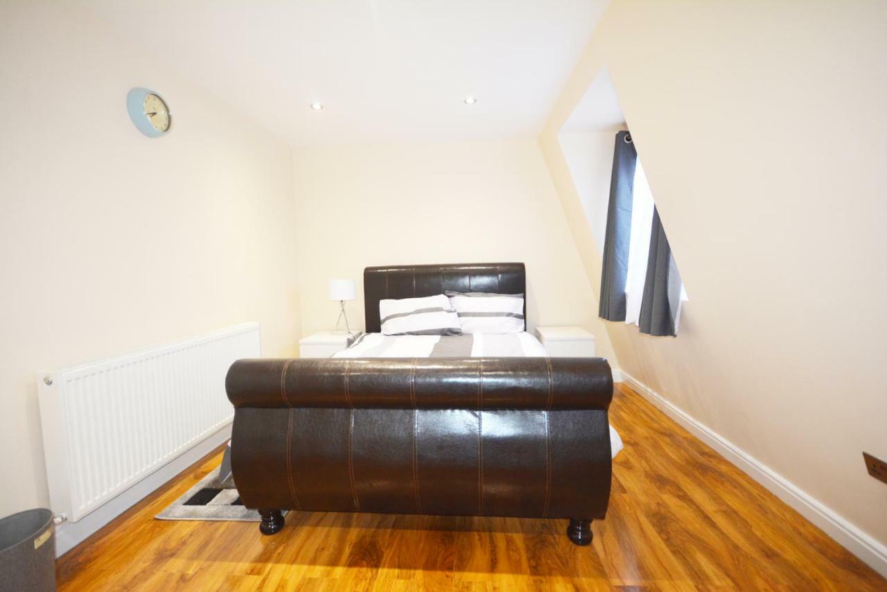 London Modern 4 Bedroom Apartment Luaran gambar