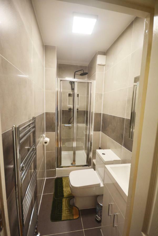 London Modern 4 Bedroom Apartment Luaran gambar